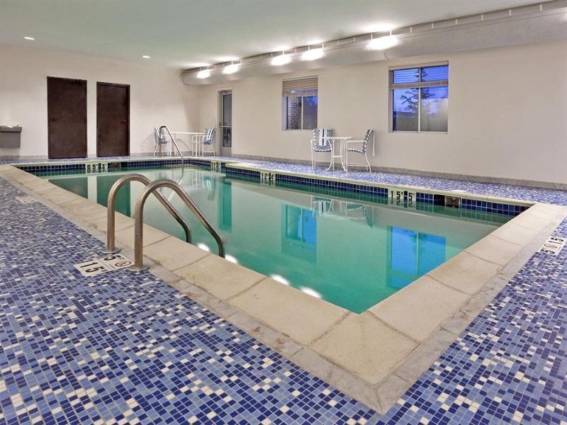 Holiday Inn Express & Suites Detroit - Farmington Hills By Ihg Northville Luaran gambar