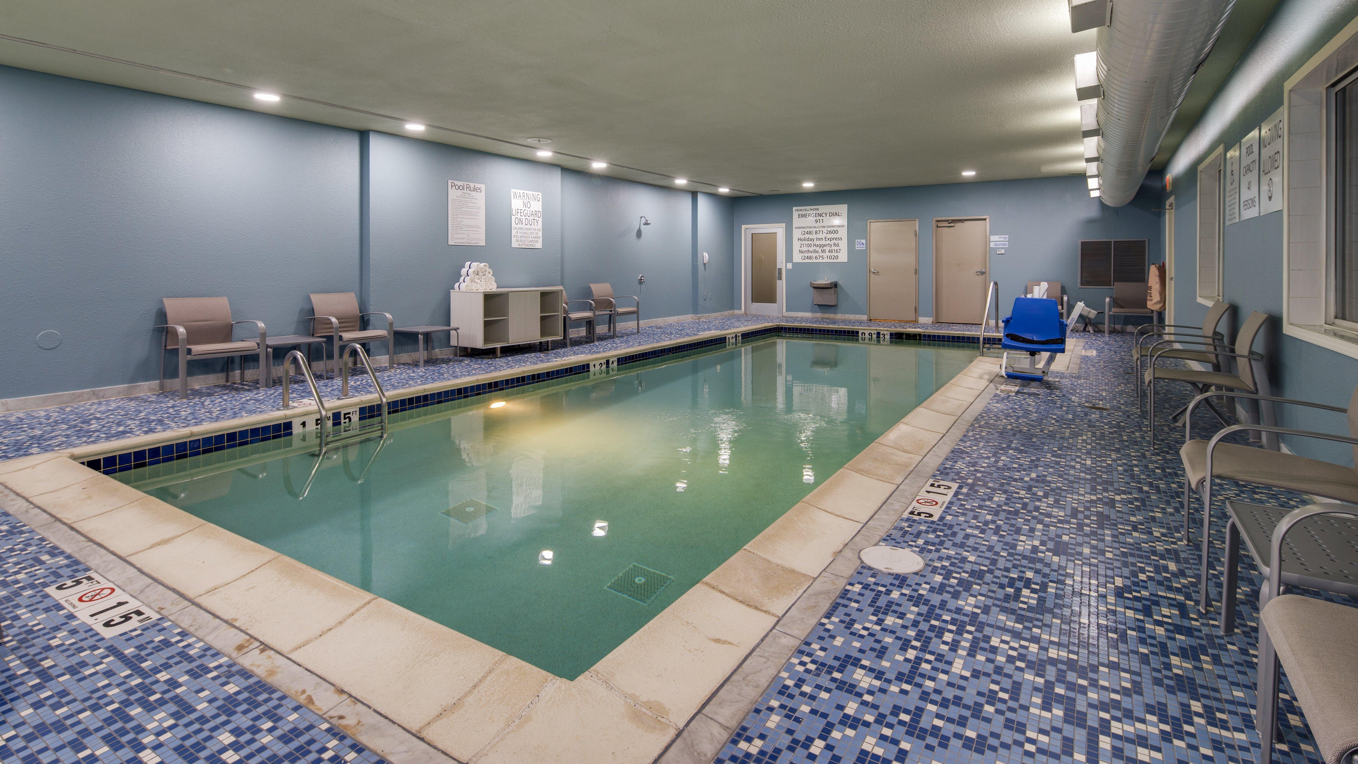 Holiday Inn Express & Suites Detroit - Farmington Hills By Ihg Northville Luaran gambar