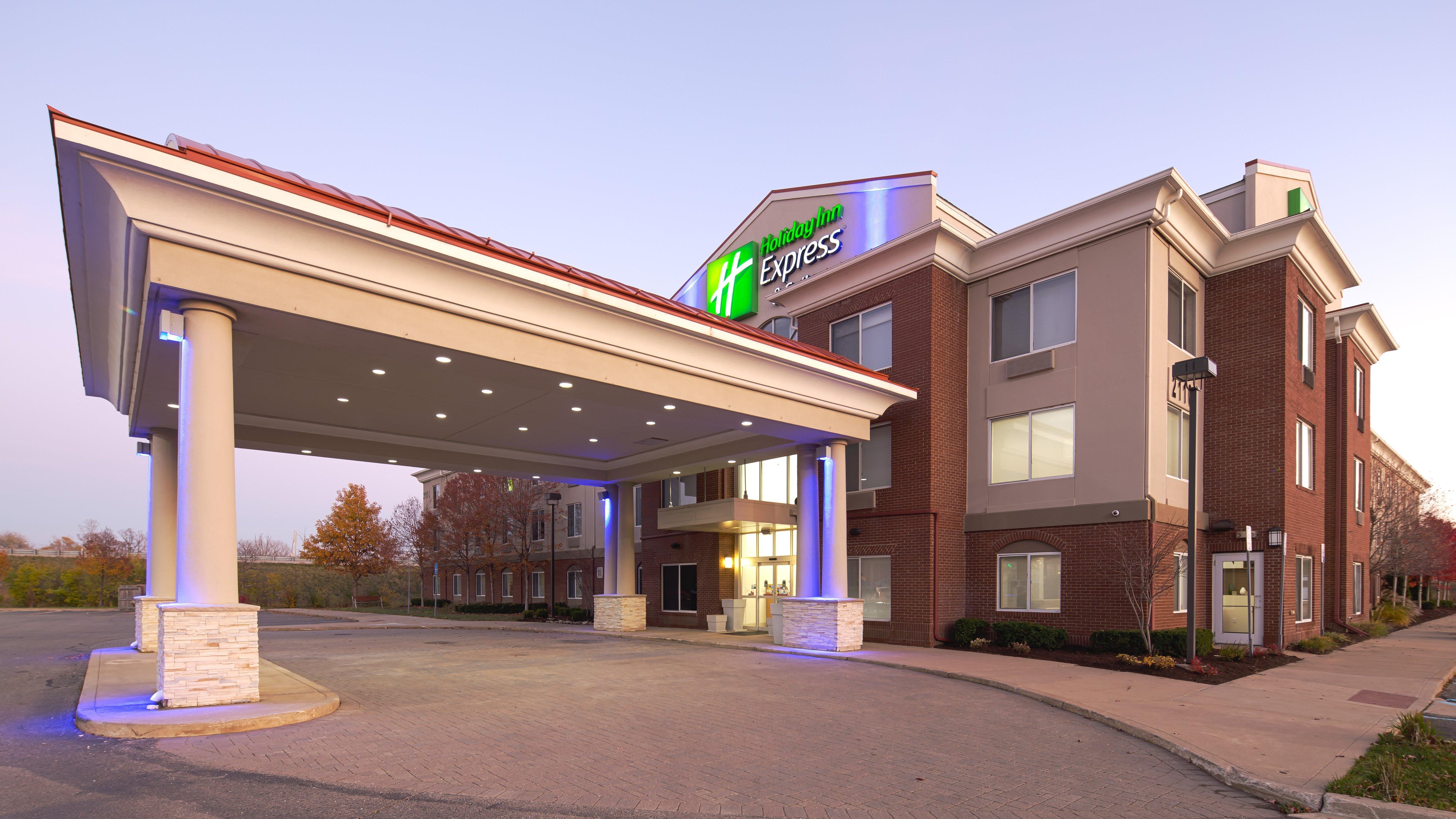 Holiday Inn Express & Suites Detroit - Farmington Hills By Ihg Northville Luaran gambar