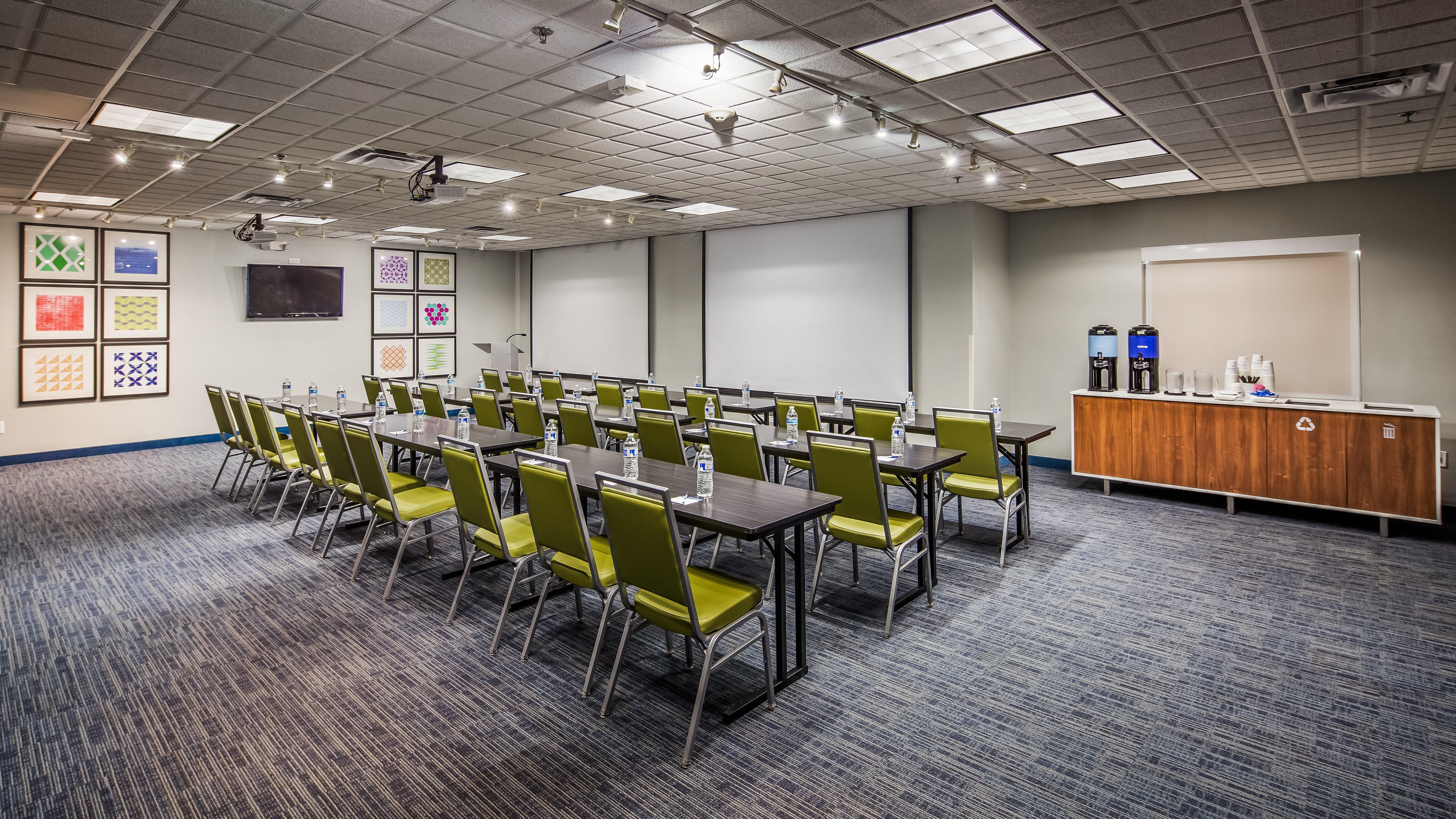 Holiday Inn Express & Suites Detroit - Farmington Hills By Ihg Northville Luaran gambar