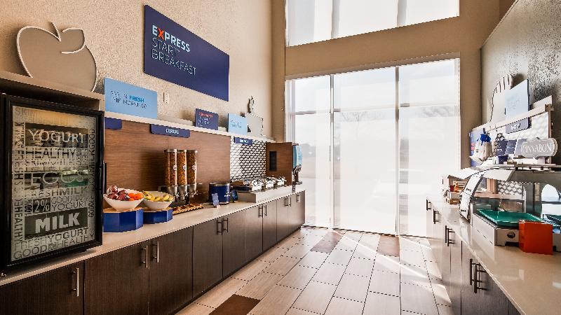 Holiday Inn Express & Suites Detroit - Farmington Hills By Ihg Northville Luaran gambar